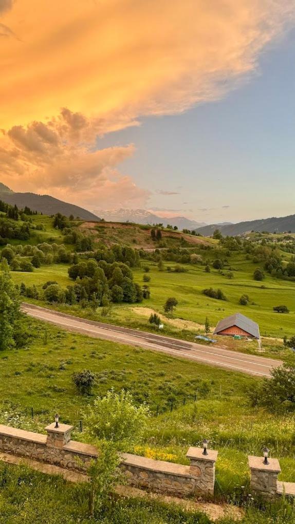 Black Forest Hotel Savsat Экстерьер фото